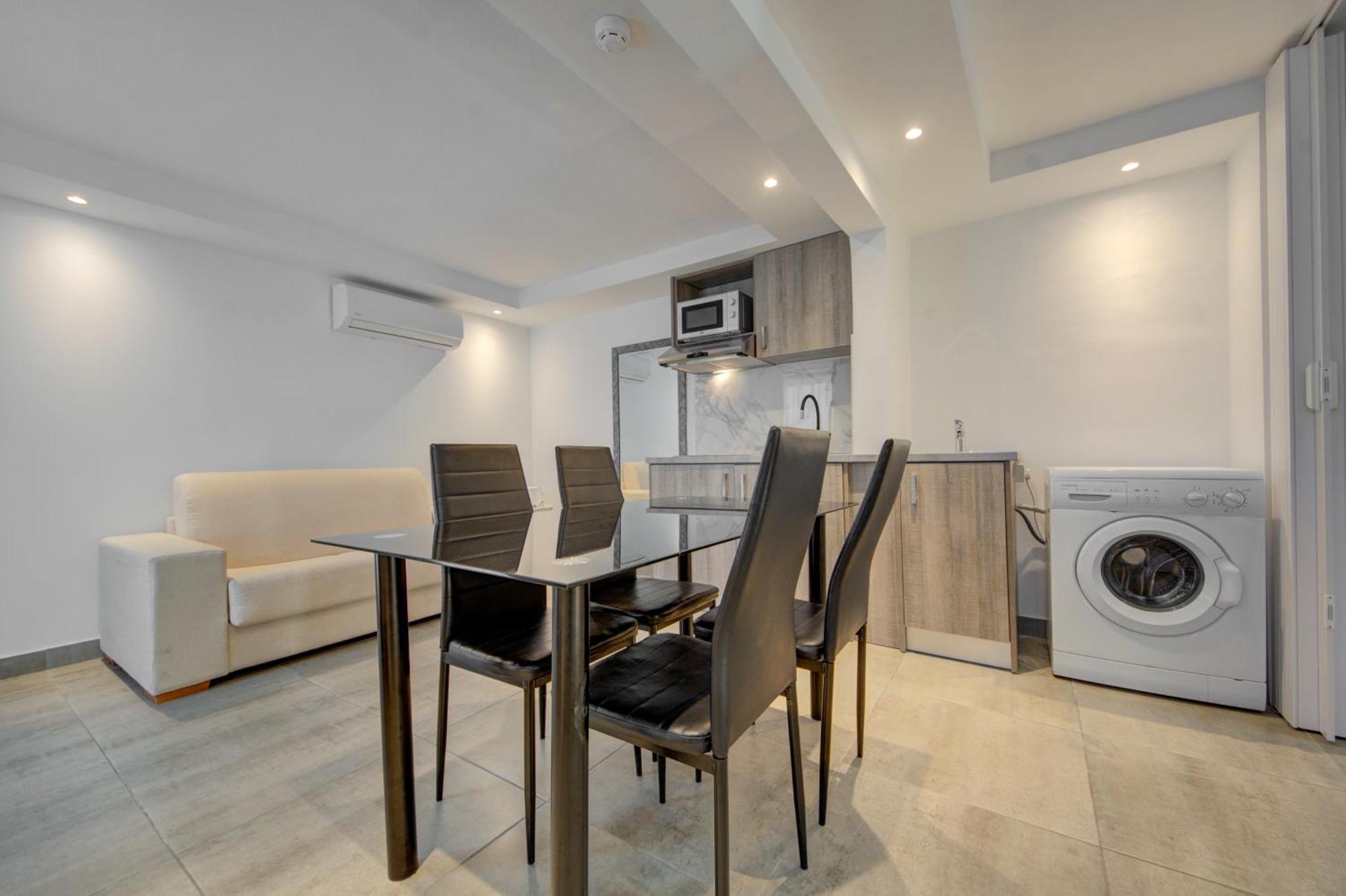 Caro Boutique Guest House San Ġwann Екстериор снимка