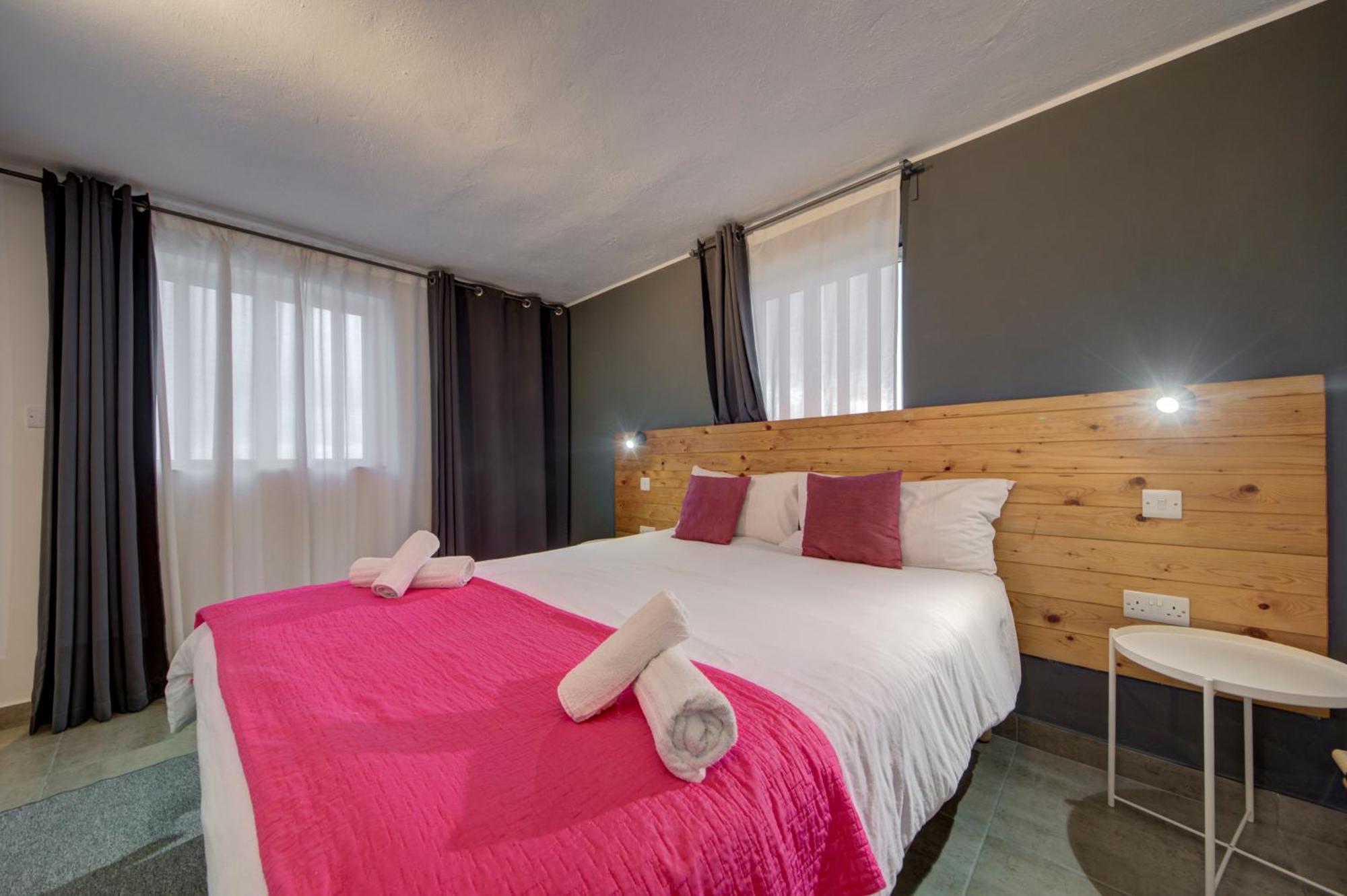 Caro Boutique Guest House San Ġwann Екстериор снимка